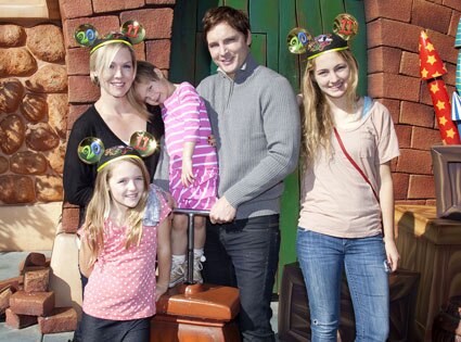 Jennie Garth, Peter Facinelli, Lola, Fiona, Luca