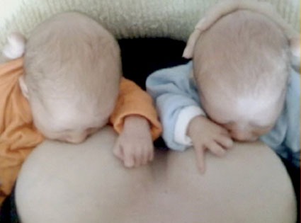 425.twins.cm.051910.jpg