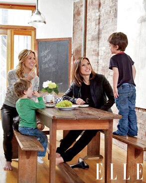 Sheryl Crow, Wyatt, Mariska Hargitay, August, Elle Magazine