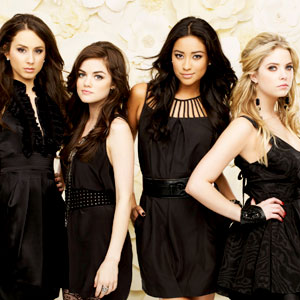 Troian Bellisario, Lucy Hale, Shay Mitchell, Ashley Benson, Pretty  Little Liars