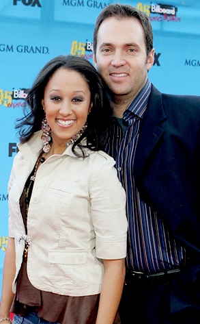 tamera mowry husband. Tamera Mowry, Adam Housley