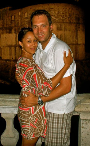 Tamera Mowry, Adam Housley