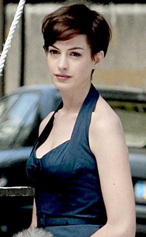 http://images.eonline.com/eol_images/Entire_Site/2010731//293.hathaway.anne.lc.083110.jpg