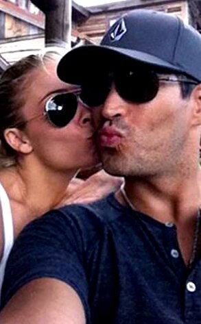leann rimes wedding ring pictures. LeAnn Rimes, Eddie Cibrian