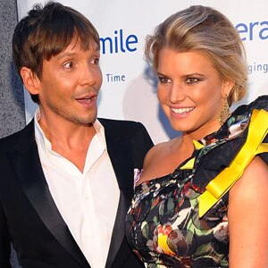 Ken Paves, Jessica Simpson