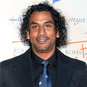 Naveen Andrews
