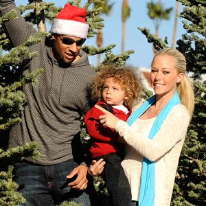 Kendra Wilkinson, Hank Baskett, Hank Baskett Jr