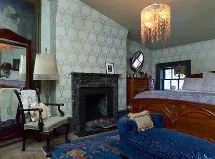 Courtney Love Townhouse