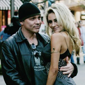 Courtney Stodden, Doug Hutchison 