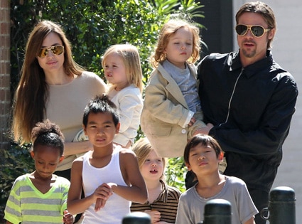 Angelina Jolie Pax JoliePitt Maddox JoliePitt Brad Pitt Fame Pictures