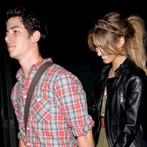 Nick Jonas, Delta Goodrem 