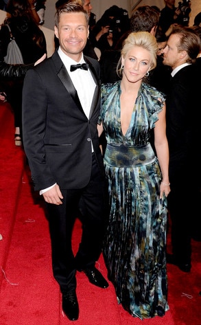 Ryan Seacrest, Julianne Hough Ryan Seacrest, Julianne Hough