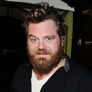 Five Other Tv Stars Killed In Car Crashes E News