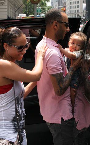 Alicia Keys and her hubby Swizz Beatz finally showed off their 8monthold 