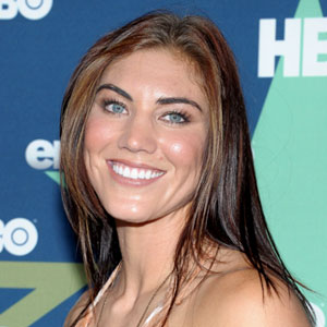 Backstage at DWTS: Hope Solo Leaves in Tears! Plus, Is JR MARTINEZ's Ankle OK ...