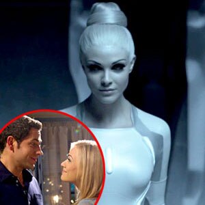 Beau Garrett, Tron, Zach Levi, Yvonne Strahawski, Chuck
