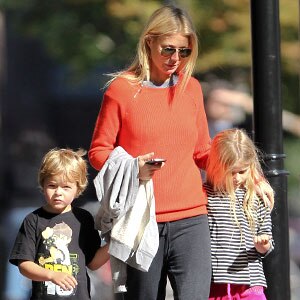 Gwyneth Paltrow, Apple Martin, Moses Martin