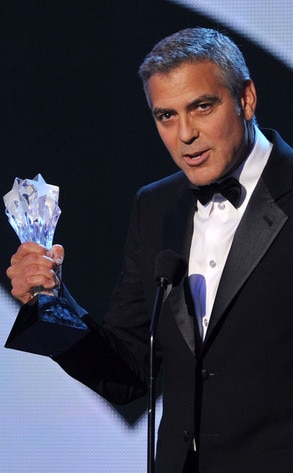 Critics' Choice Awards: The Artist Speaks Loudest, George Clooney Beans Brad ...