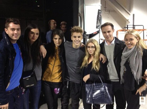 Justin Bieber, Ashley Olsen, Twitter