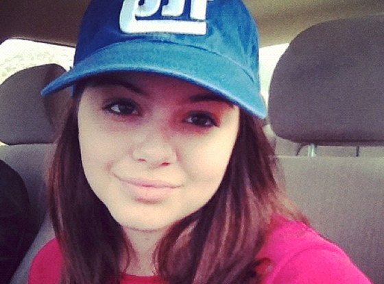 Ariel Winter, Twit Pic