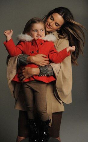 Alessandra Ambrosio, Anja, London Fog