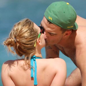 Scarlett Johansson, Nate Naylor