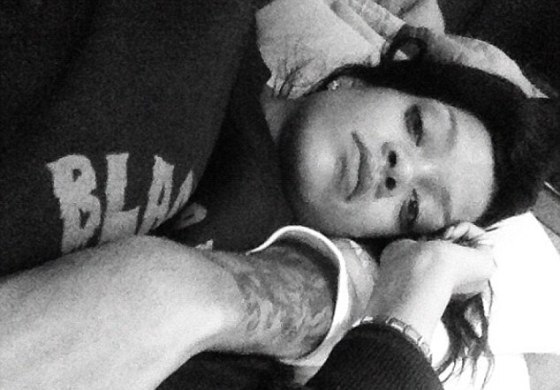 Rihanna, Twitpic