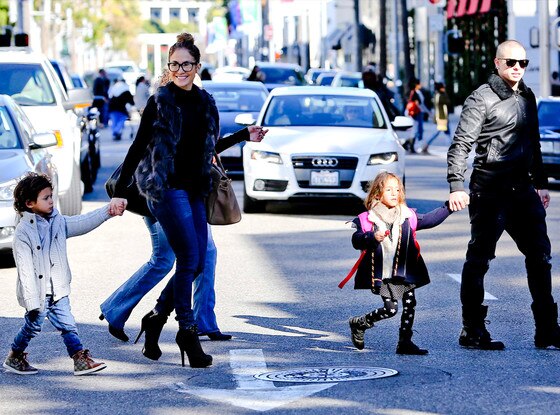 Jennifer Lopez, Casper Smart, Emme, Max