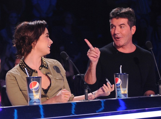 Demi Lovato, Simon Cowell, X Factor Demi Lovato, Simon Cowell, X Factor