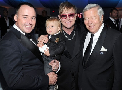 Elton John, Baby