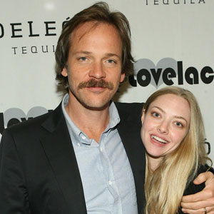 Peter Sarsgaard, Amanda Seyfried Peter Sarsgaard, Amanda Seyfried