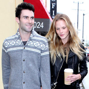 Adam Levine, Anne Vyalitsyna