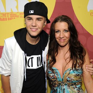 Justin Bieber, Pattie Mallette Justin Bieber, Pattie Mallette
