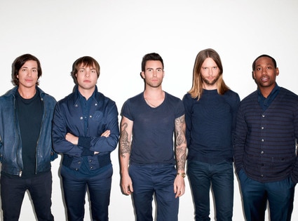 Maroon 5 First Look: Overexposed Album Cover!