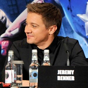 Jeremy Renner