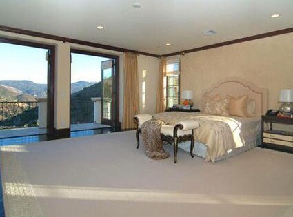 Justin Bieber, Calabasas Home