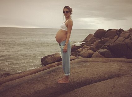 Alessandra Ambrosio, Twitter