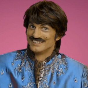 Ashton Kutcher, Pop Chips Video