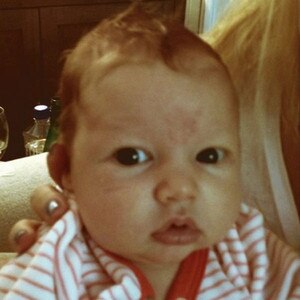 Jessica Simpson, Maxwell, Twitter