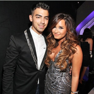 Joe Jonas, Demi Lovato