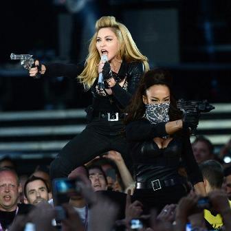 Madonna, arma