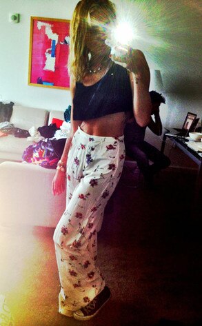 Miley Cyrus, Twit Pic