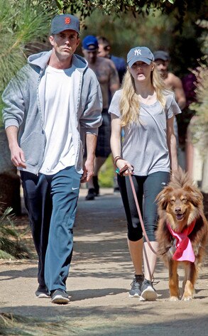 Amanda Seyfried, Desmond Harrington