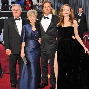 Bill Pitt, Brad Pitt, Jane Pitt, Angelina Jolie