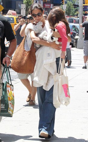 Katie Holmes, Suri Cruise