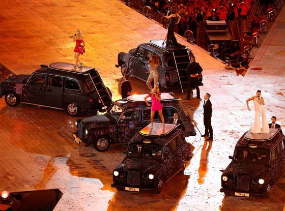 Closing Ceremony London 2012 Olympic Games, Victoria Beckham, Spice Girls, Geri Halliwell, Emma Bunton, Melanie Brown, Melanie Chisholm