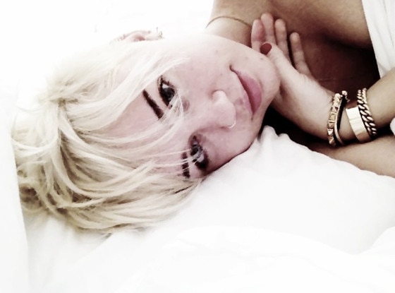 Miley Cyrus Twit Pic