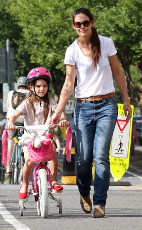 Kate Holmes, Suri Cruise