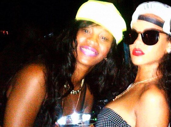 Rihanna, Twit Pic
