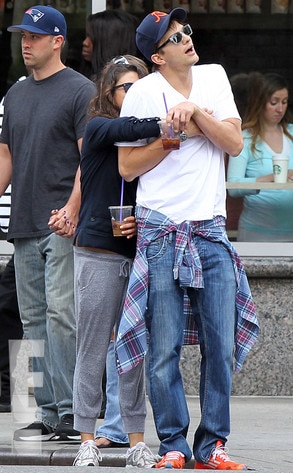 EXCLUSIVE WATERMARK, Ashton Kutcher, Mila Kunis